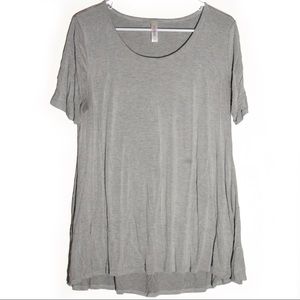 🦄 Lularoe Gray Basic Perfect Tee Shirt